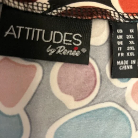 Measurements Lying Flat Pit-Pit 21”1/2 Length 28” - Picture 4 of 4